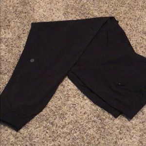 lululemon joggers